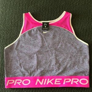 Nike Dri-Fit crop